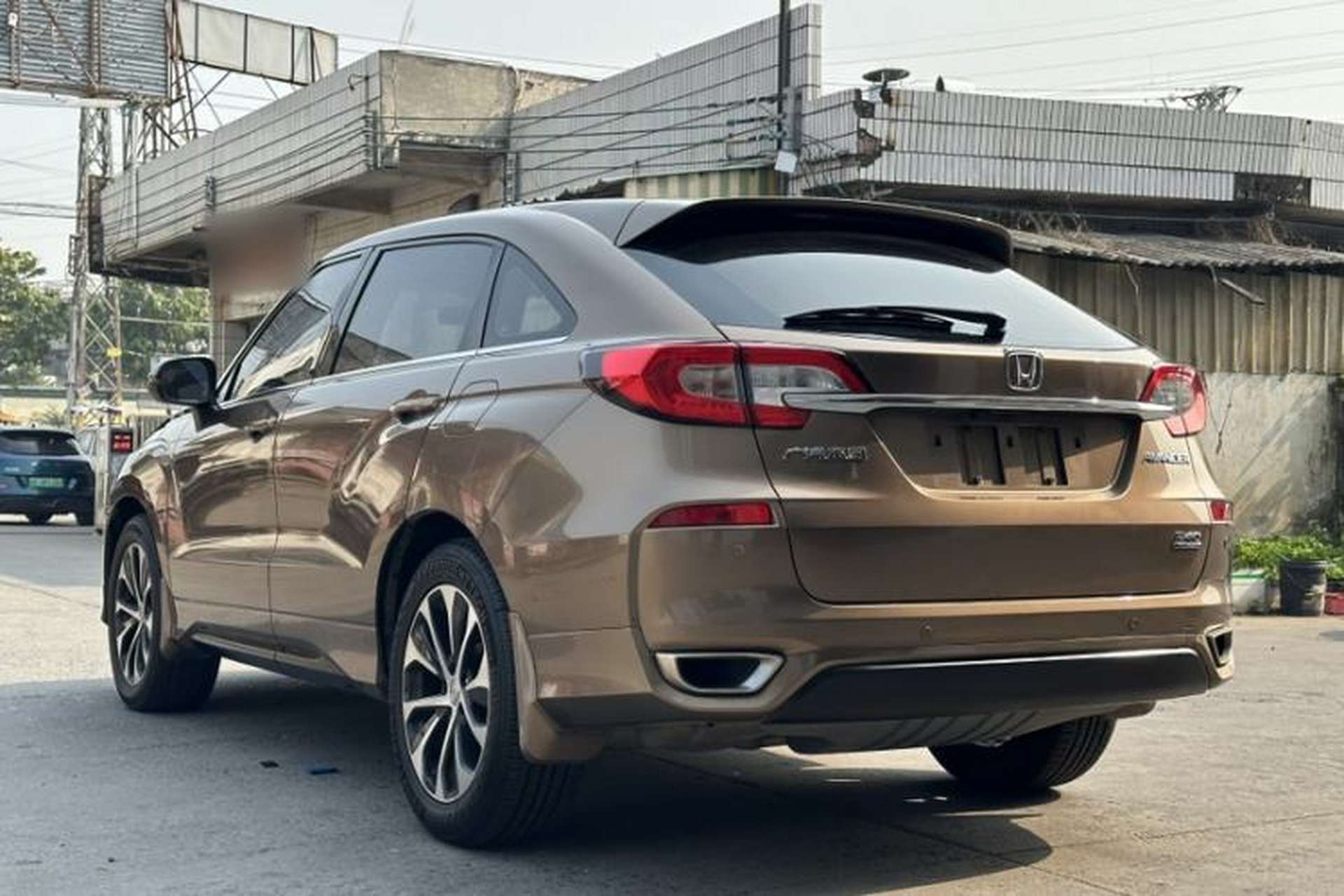 Used Honda Avancier 2017 240TURBO Two-Wheel Drive Comfort Version Exterior 3