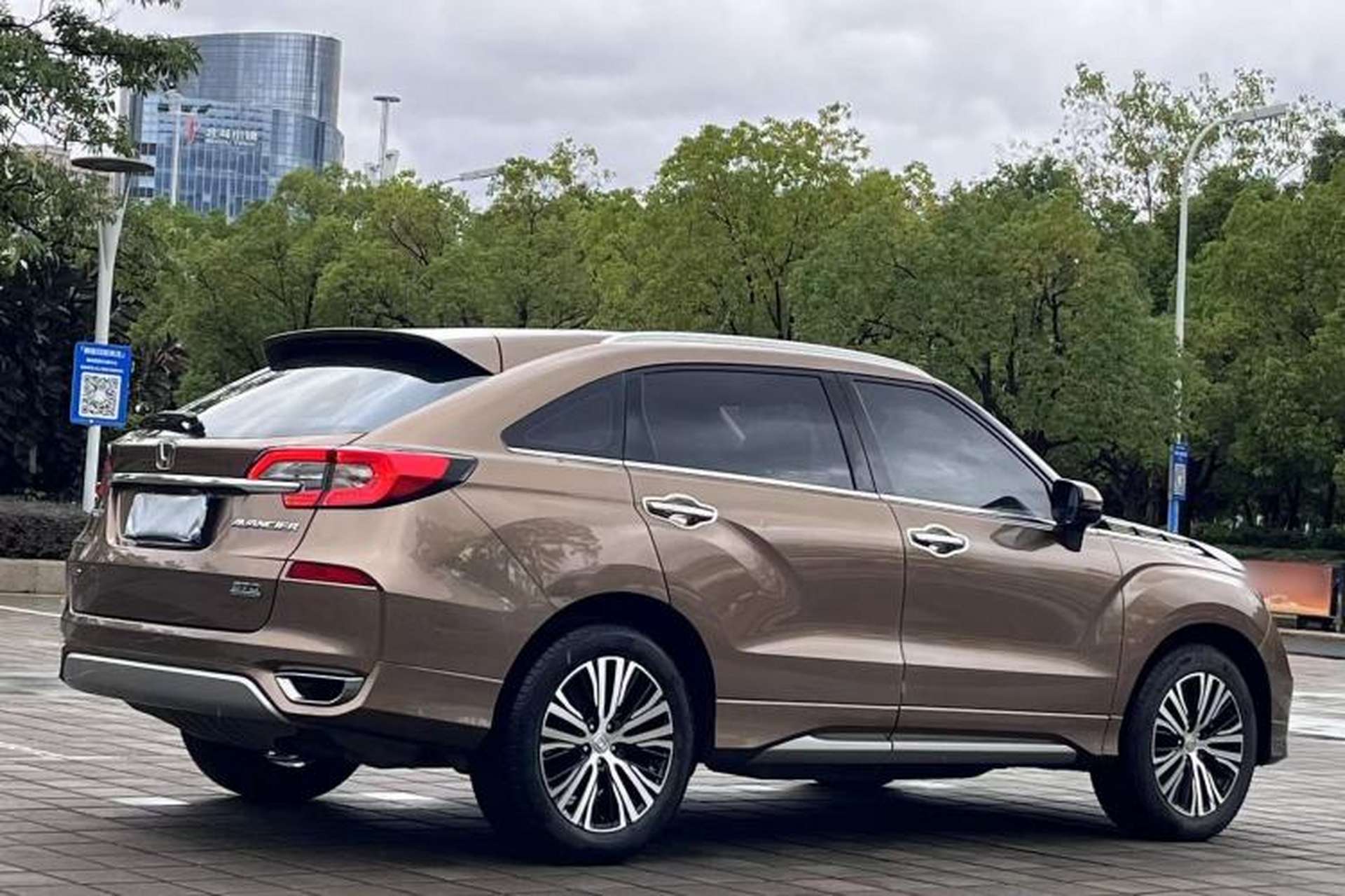Used Honda Avancier 2017 370TURBO Four-Wheel Drive Prestige Edition Exterior 4