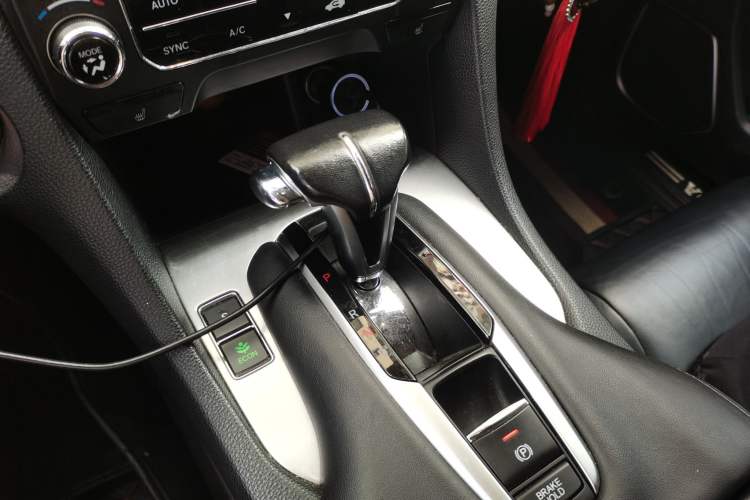 Used Honda Avancier 2017 240TURBO Two-Wheel Drive Luxury Edition Gear Lever