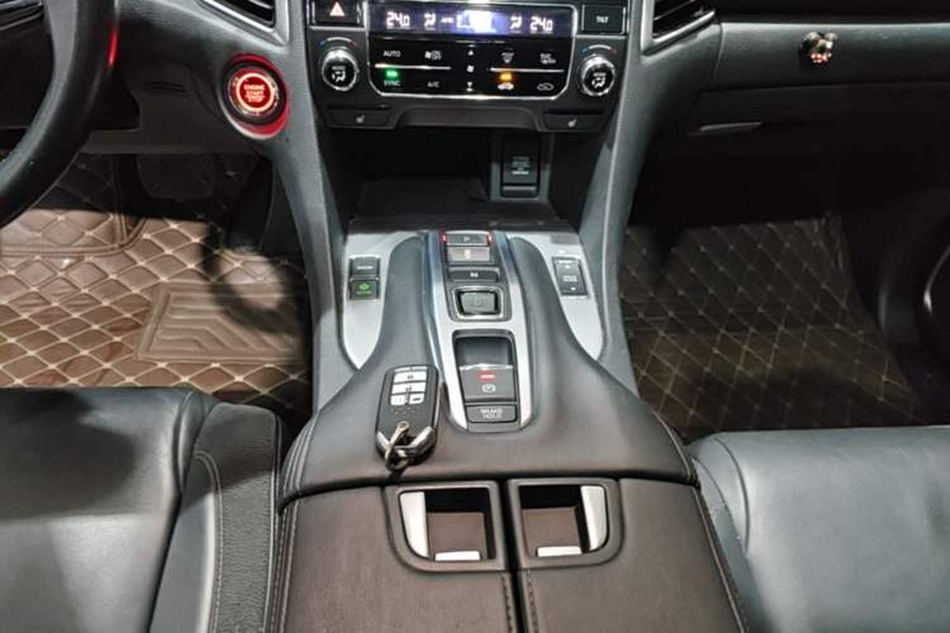 Used Honda Avancier 2017 370TURBO 2WD Luxury Edition Gear Lever