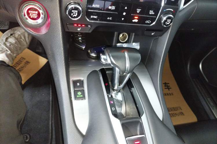 Used Honda Avancier 2017 240TURBO Two-Wheel Drive Luxury Edition Gear Lever