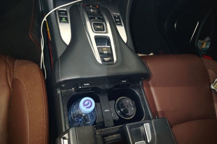 Used Honda Avancier 2017 370TURBO 2WD Luxury Edition Gear Lever