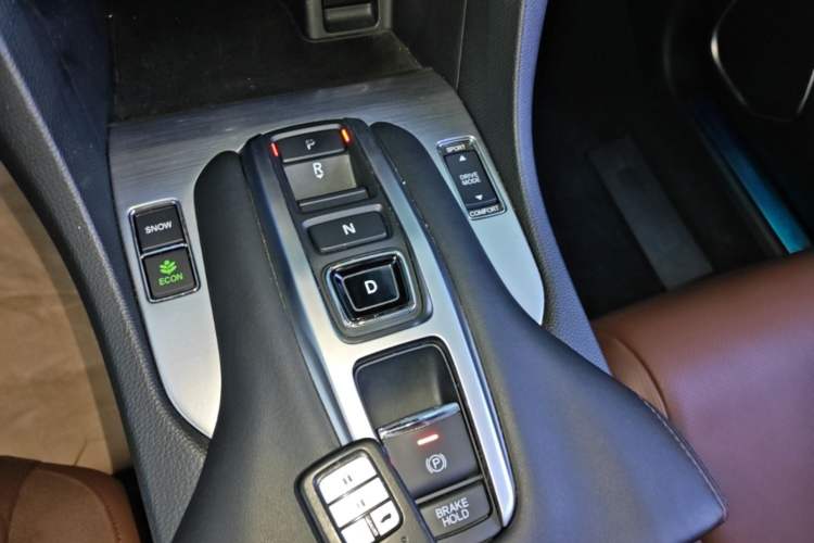 Used Honda Avancier 2017 370TURBO Four-Wheel Drive Supreme Edition Gear Lever