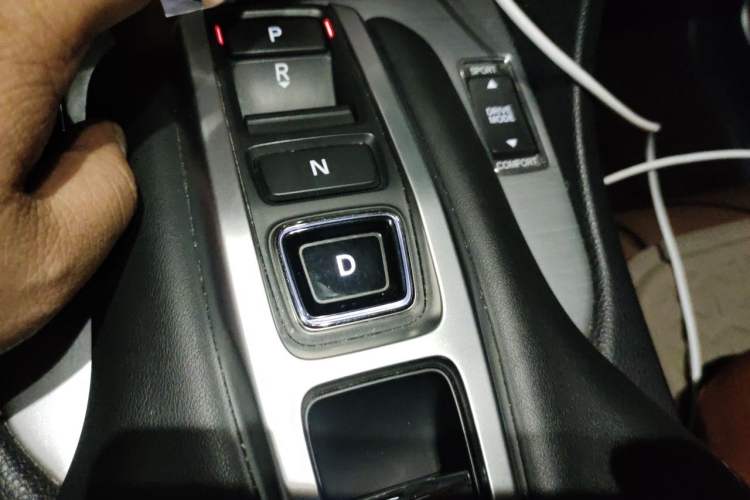 Used Honda Avancier 2017 370TURBO Four-Wheel Drive Prestige Edition Gear Lever