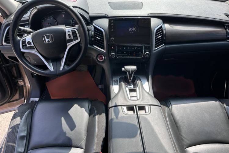 Used Honda Avancier 2017 240TURBO Two-Wheel Drive Luxury Edition Interior 1