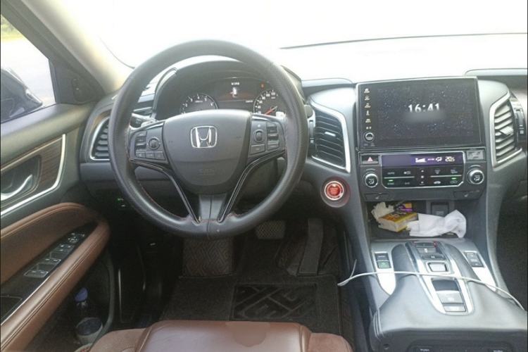 Used Honda Avancier 2017 370TURBO Four-Wheel Drive Prestige Edition Interior 2