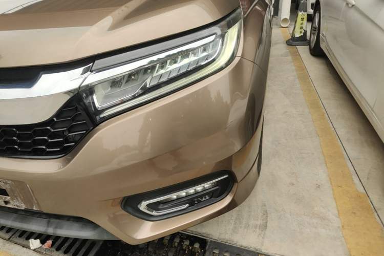 Used Honda Avancier 2017 240TURBO Two-Wheel Drive Premium Edition Left Front Headlight