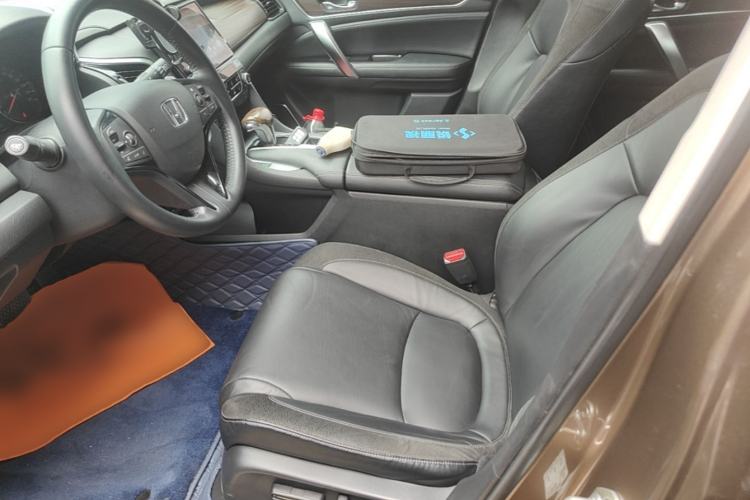 Used Honda Avancier 2017 240TURBO Two-Wheel Drive Premium Edition Left Front Seat