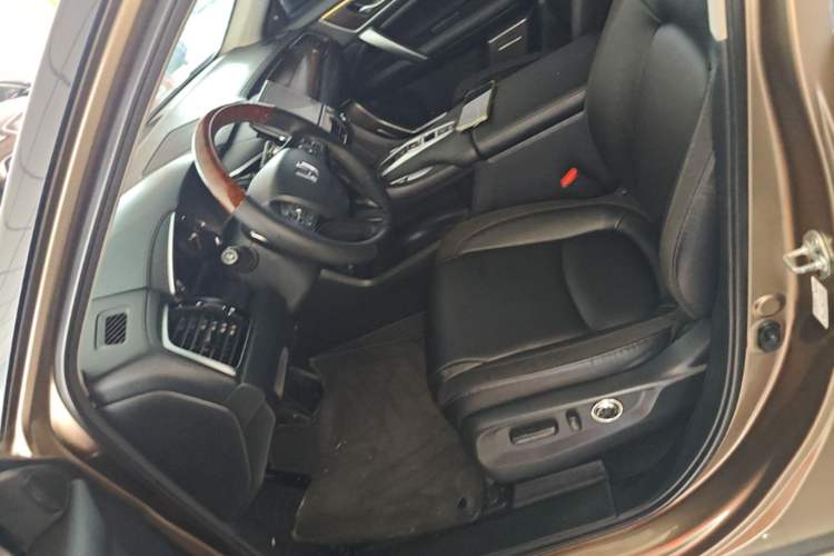 Used Honda Avancier 2017 370TURBO Four-Wheel Drive Prestige Edition Left Front Seat