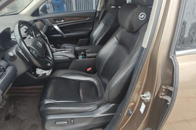 Used Honda Avancier 2017 240TURBO Two-Wheel Drive Luxury Edition Left Front Seat