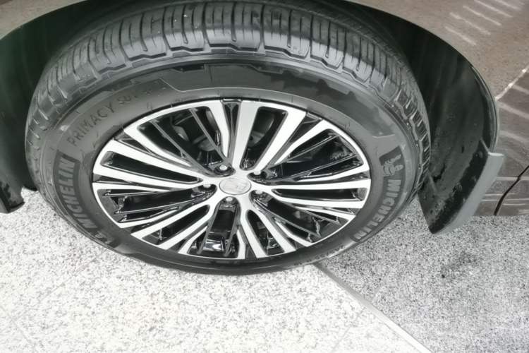 Used Honda Avancier 2017 370TURBO Four-Wheel Drive Prestige Edition Left Front Wheel Hub
