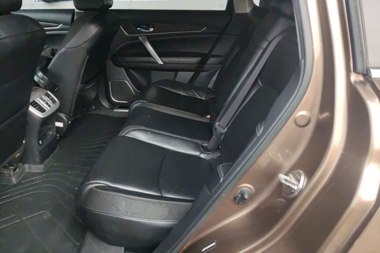 Used Honda Avancier 2017 240TURBO Two-Wheel Drive Luxury Edition Left Rear Seat