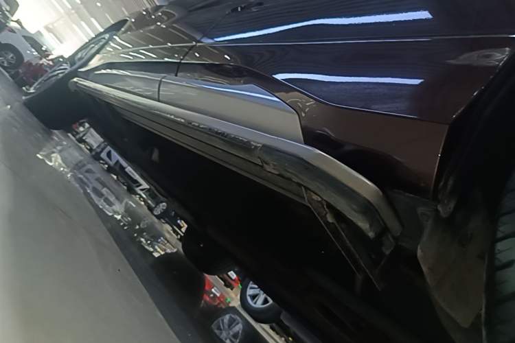 Used Honda Avancier 2017 370TURBO Four-Wheel Drive Prestige Edition Left Side Sill