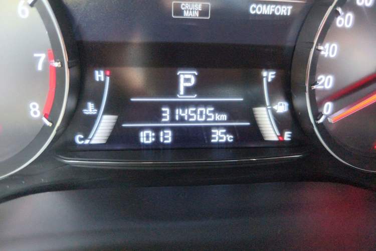 Used Honda Avancier 2017 370TURBO Four-Wheel Drive Prestige Edition Odometer Close Up