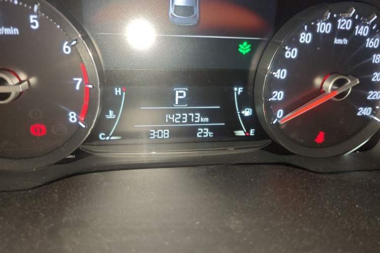 Used Honda Avancier 2017 240TURBO Two-Wheel Drive Luxury Edition Odometer Close Up