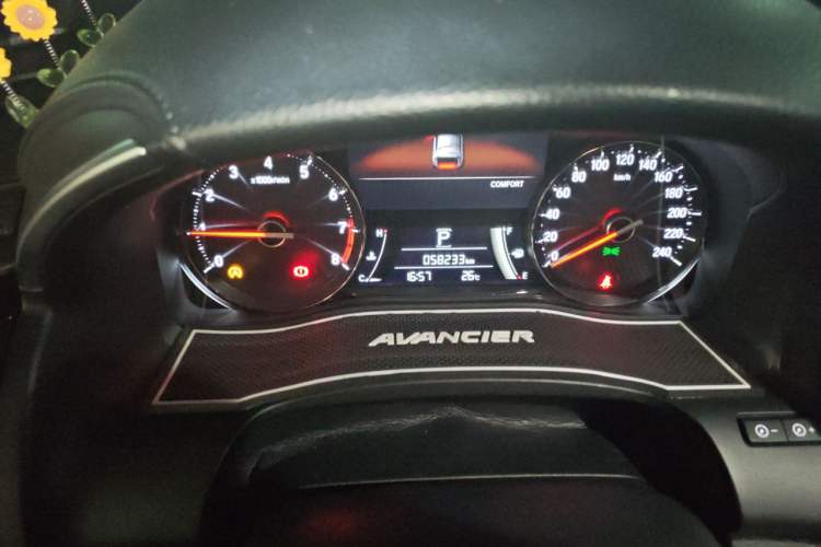 Used Honda Avancier 2017 370TURBO 2WD Luxury Edition Odometer Close Up