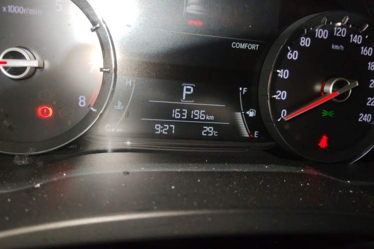 Used Honda Avancier 2017 370TURBO 2WD Luxury Edition Odometer Close Up