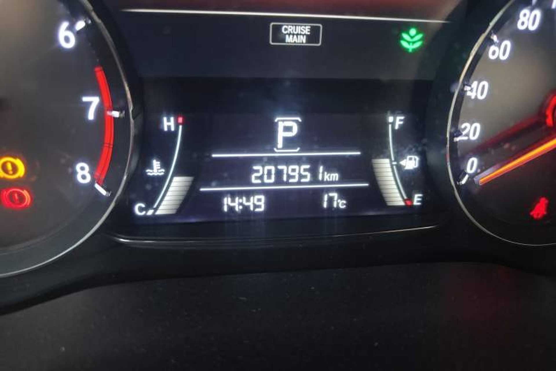 Used Honda Avancier 2017 240TURBO Two-Wheel Drive Luxury Edition Odometer Close Up