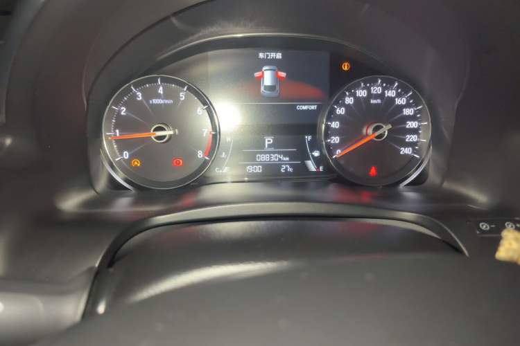 Used Honda Avancier 2017 370TURBO Four-Wheel Drive Prestige Edition Odometer Close Up