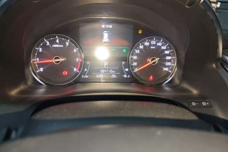 Used Honda Avancier 2017 370TURBO Four-Wheel Drive Supreme Edition Odometer Close Up