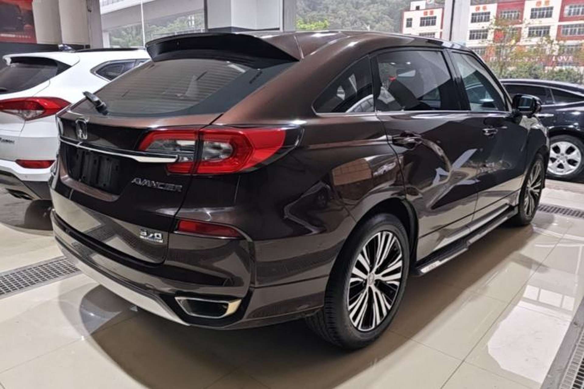Used Honda Avancier 2017 370TURBO 2WD Luxury Edition Rear Right 45 Deg