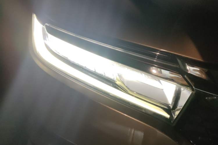 Used Honda Avancier 2017 370TURBO Four-Wheel Drive Prestige Edition Right Front Headlight
