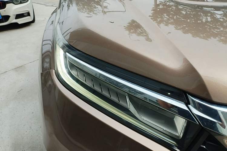Used Honda Avancier 2017 370TURBO 2WD Luxury Edition Right Front Headlight