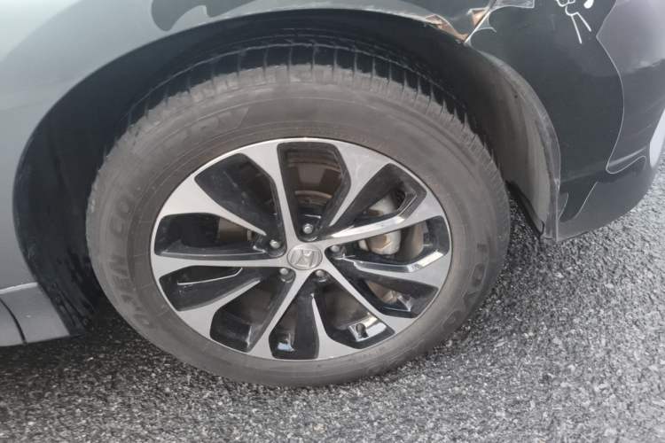 Used Honda Avancier 2017 240TURBO Two-Wheel Drive Premium Edition Right Front Wheel Hub