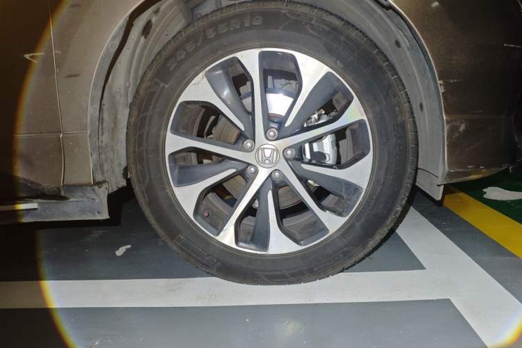Used Honda Avancier 2017 240TURBO Two-Wheel Drive Luxury Edition Right Front Wheel Hub