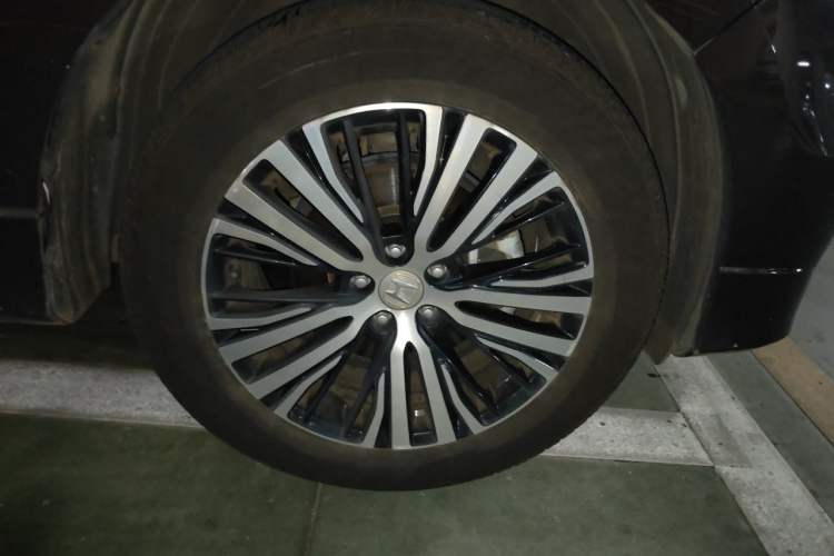 Used Honda Avancier 2017 370TURBO 2WD Luxury Edition Right Front Wheel Hub