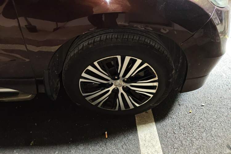 Used Honda Avancier 2017 370TURBO 2WD Luxury Edition Right Front Wheel Hub