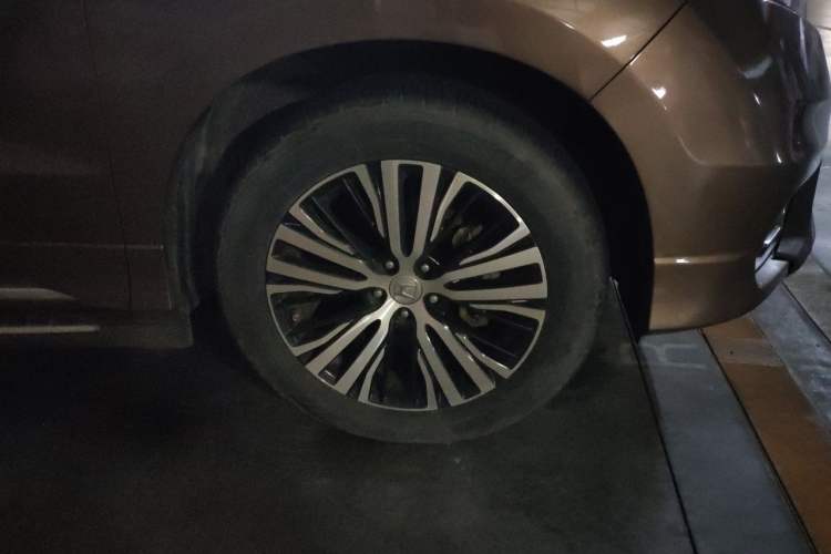 Used Honda Avancier 2017 370TURBO Four-Wheel Drive Prestige Edition Right Front Wheel Hub
