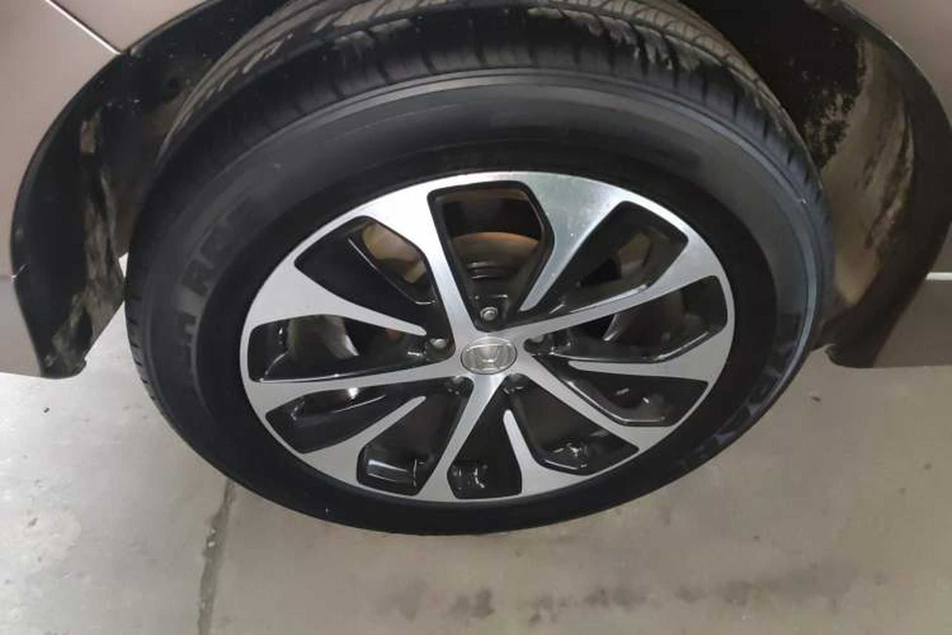 Used Honda Avancier 2017 240TURBO Two-Wheel Drive Luxury Edition Right Rear Wheel Hub