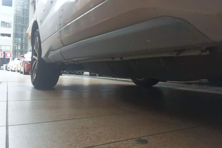Used Honda Avancier 2017 240TURBO Two-Wheel Drive Comfort Version Right Side Sill