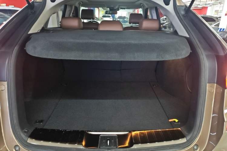 Used Honda Avancier 2017 370TURBO Four-Wheel Drive Supreme Edition Trunk