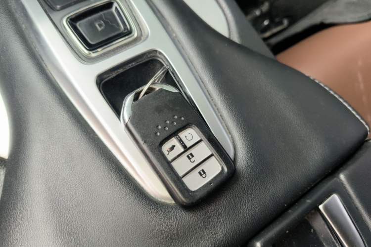 Used Honda Avancier 2017 370TURBO Four-Wheel Drive Supreme Edition Vehicle Key