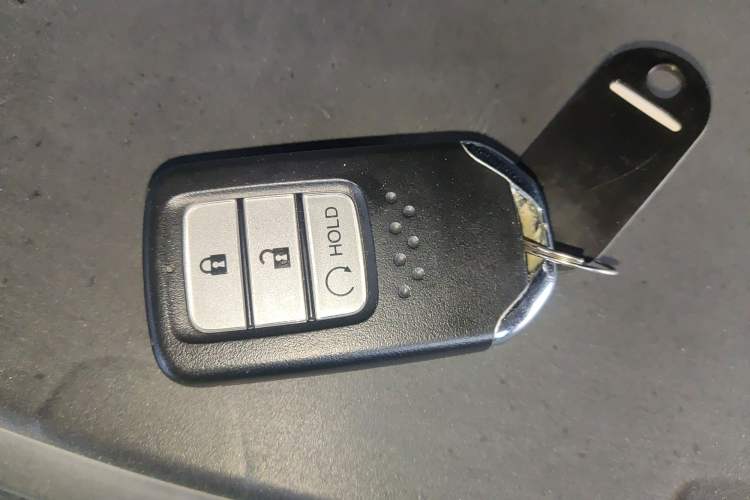 Used Honda Avancier 2017 240TURBO Two-Wheel Drive Luxury Edition Vehicle Key