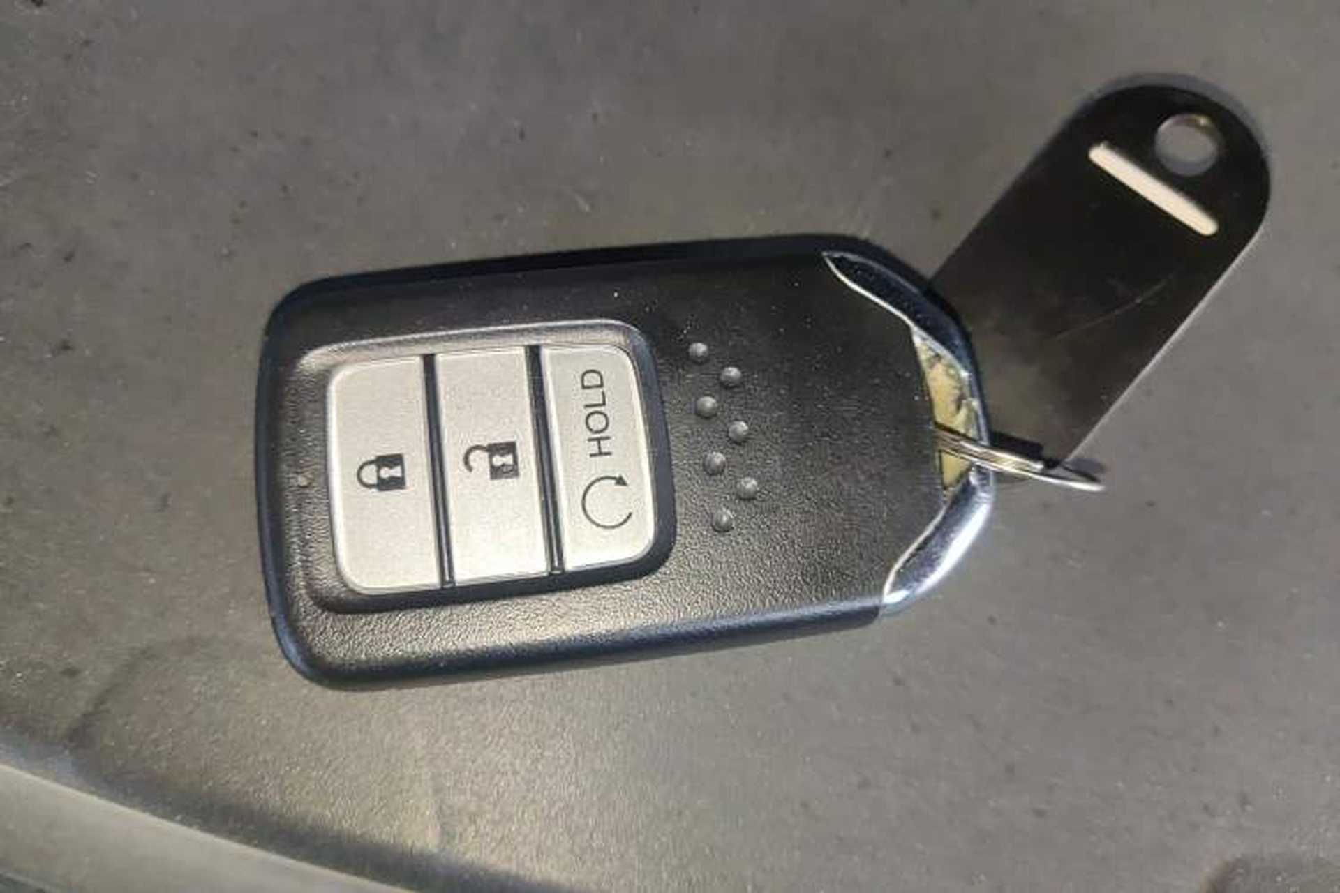 Used Honda Avancier 2017 240TURBO Two-Wheel Drive Luxury Edition Vehicle Key