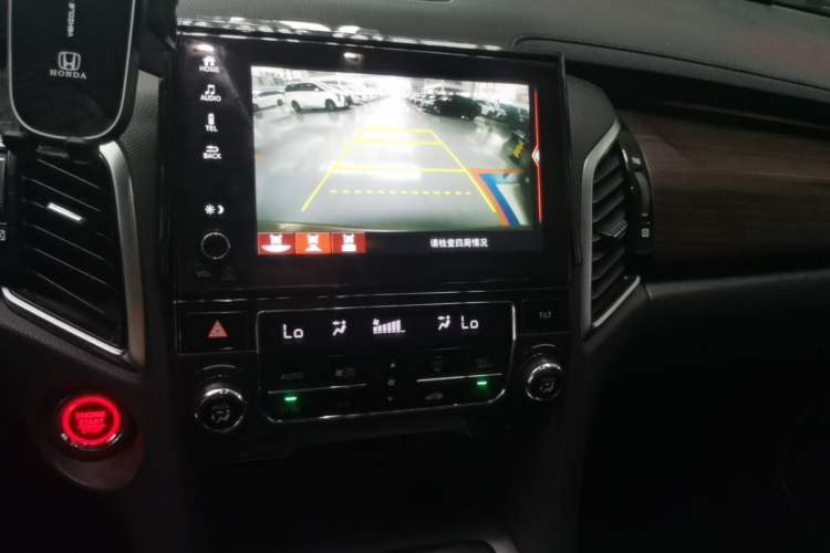 Used Honda Avancier 2017 240TURBO Two-Wheel Drive Premium Edition Audio And AC Panel