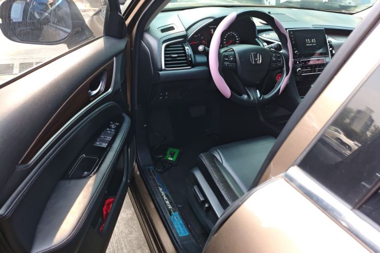 Used Honda Avancier 2017 240TURBO Two-Wheel Drive Premium Edition Driver Seat