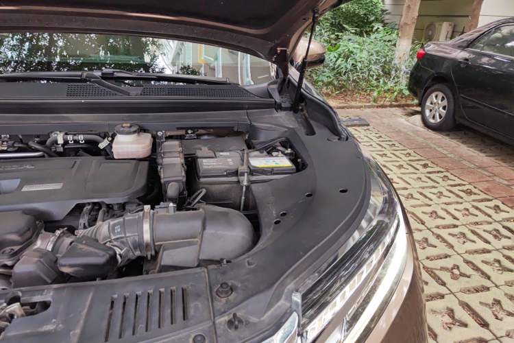 Used Honda Avancier 2017 370TURBO Four-Wheel Drive Prestige Edition Engine Bay Left