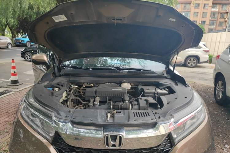 Used Honda Avancier 2017 240TURBO Two-Wheel Drive Premium Edition Engine Bay
