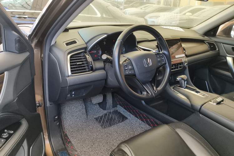 Used Honda Avancier 2017 240TURBO Two-Wheel Drive Comfort Version Interior 3