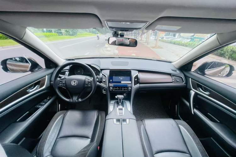 Used Honda Avancier 2017 240TURBO Two-Wheel Drive Comfort Version Interior 7