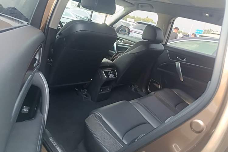 Used Honda Avancier 2017 240TURBO Two-Wheel Drive Comfort Version Left Rear Seat