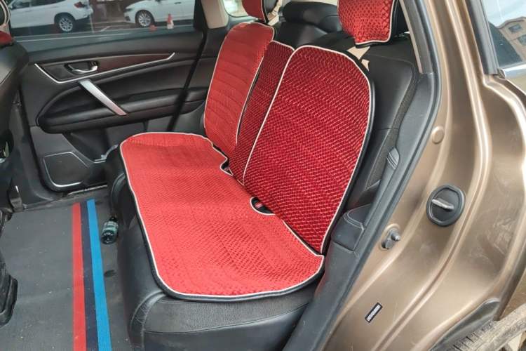 Used Honda Avancier 2017 240TURBO Two-Wheel Drive Premium Edition Left Rear Seat