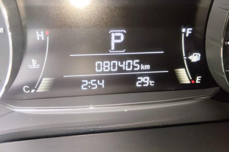 Used Honda Avancier 2017 370TURBO Four-Wheel Drive Supreme Edition Odometer Close Up