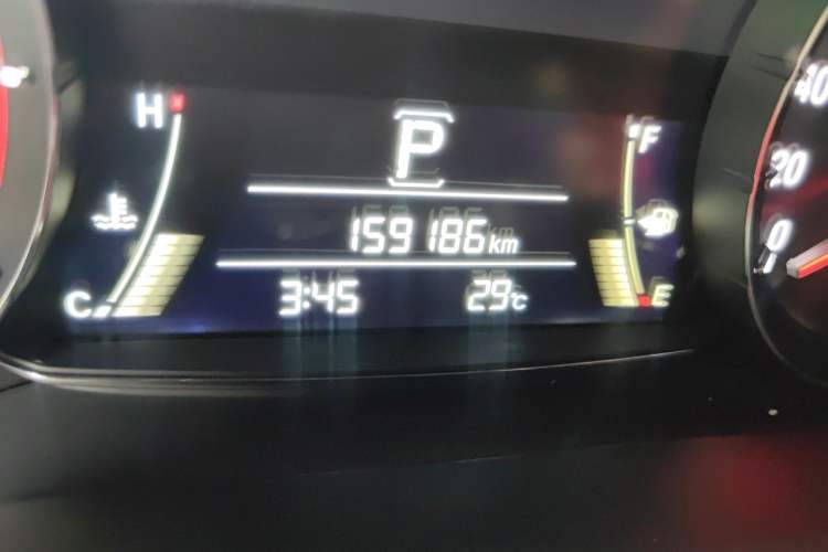 Used Honda Avancier 2017 240TURBO Two-Wheel Drive Premium Edition Odometer Close Up