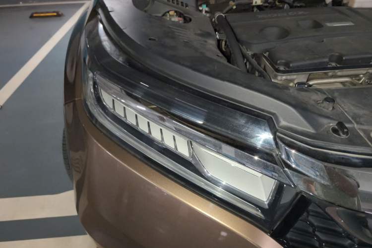 Used Honda Avancier 2017 370TURBO Four-Wheel Drive Prestige Edition Right Front Headlight