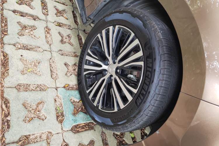 Used Honda Avancier 2017 370TURBO Four-Wheel Drive Prestige Edition Right Front Wheel Hub
